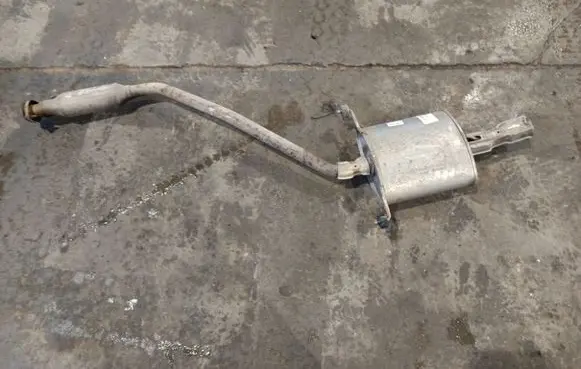 Honda FR-V Muffler/silencer 