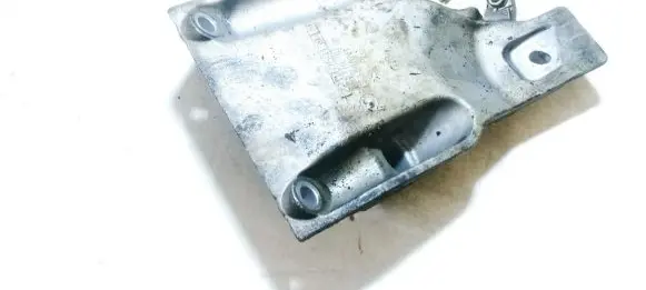 BMW 5 E60 E61 Engine mounting bracket 2211676913802 22116769138