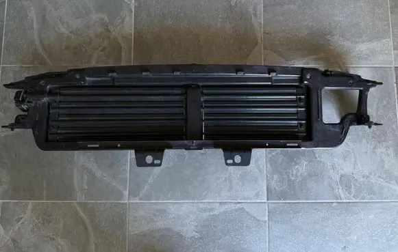 Volvo S60 Intercooler air guide/duct channel 31455481