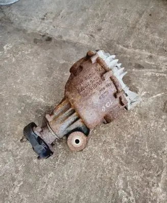 Jaguar S-Type Rear differential 2R8W4384BA 2R8W4384 GJS40015