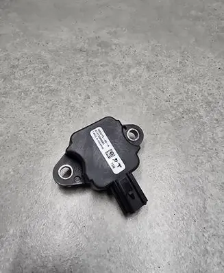 Tesla Model S Airbag deployment crash/impact sensor 100527500A 011733800B1