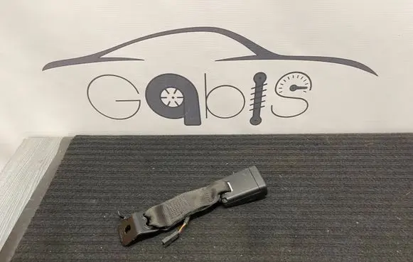 BMW 4 F36 Gran coupe Rear seatbelt buckle 7335288