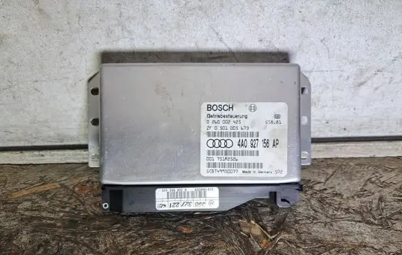 Audi A6 S6 C4 4A Air suspension control unit module (rear) 4A0927156AP 0260002425 001751R2526