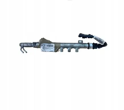 Opel Astra J Fuel main line pipe 55570022