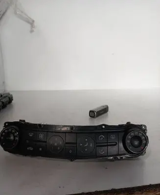 Mercedes-Benz E W211 Climate control unit