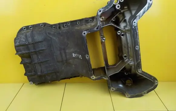 Mercedes-Benz CLK A209 C209 Oil sump R2720142102 2HTR39