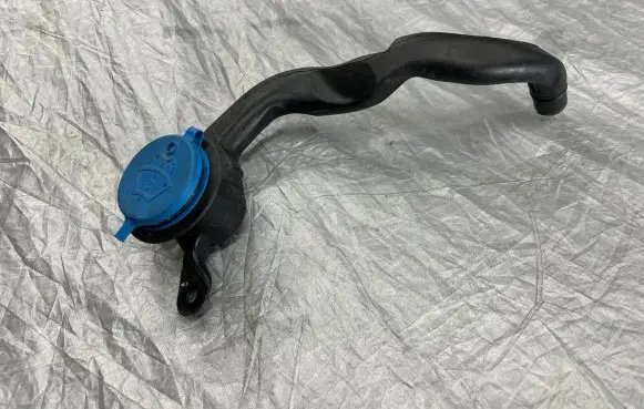 Volvo S60 Window washer liquid tank fill tube 30747572 31468137
