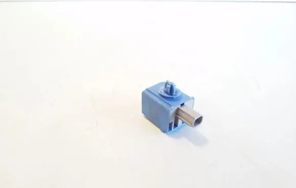 Toyota Corolla E210 E21 Central locking relay 8974705010 0689004720