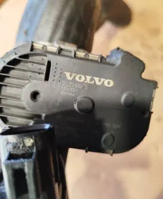 Volvo XC90 Throttle valve 31216665 10W331 0280750520