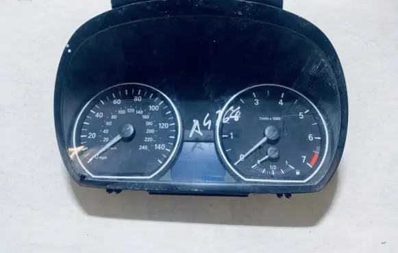 BMW 1 E81 E87 Speedometer (instrument cluster) 9122588 100171015