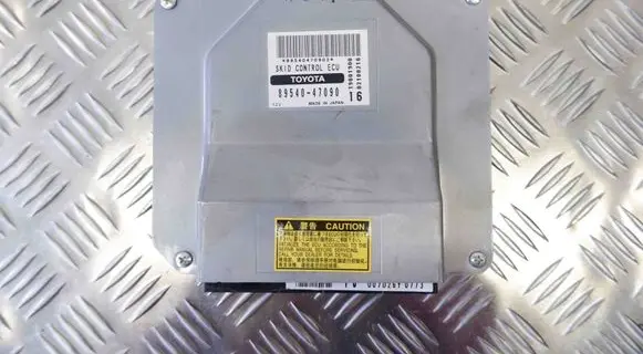 Toyota Prius (XW20) ABS control unit/module 8954047090