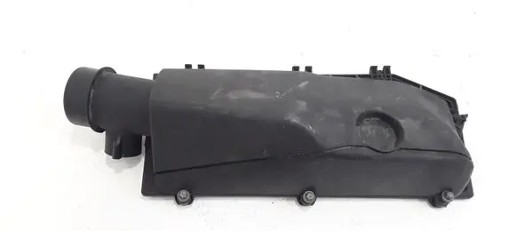 Mercedes-Benz C W203 Air filter box cover 9639097