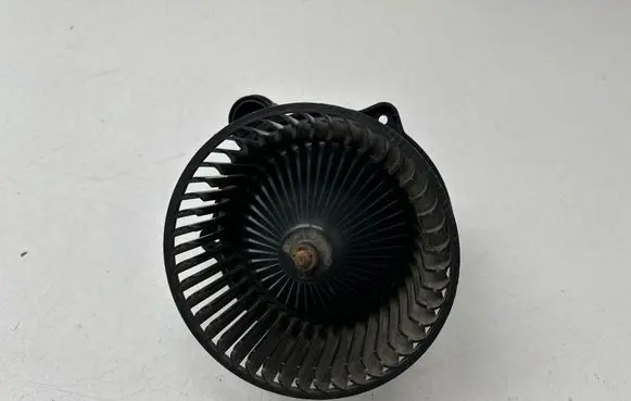 Dodge Durango III Heater fan/blower F00S3B2447