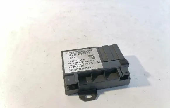 Mercedes-Benz E W212 Fuel injection pump control unit/module A2124400314