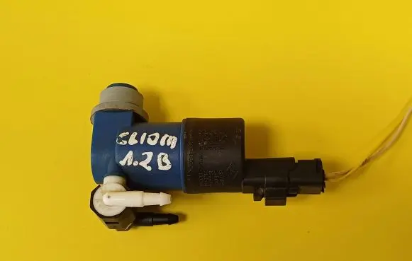 Renault Clio II Windscreen/windshield washer pump 681155