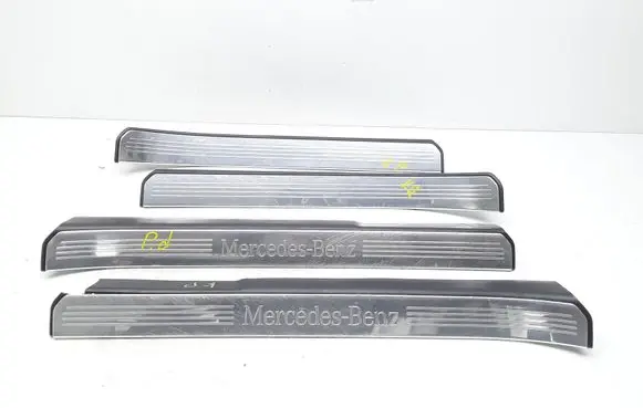 Mercedes-Benz S W221 Front sill trim cover A2216801835 A2216801735 A2216800235