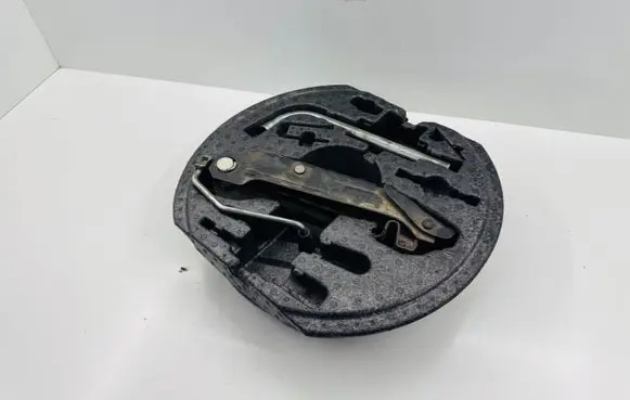 Seat Altea Tool set 1K0012115F