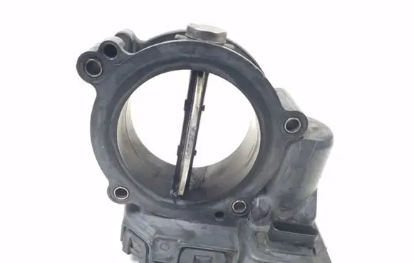 Mercedes-Benz E C207 W207 Throttle valve A6510900470