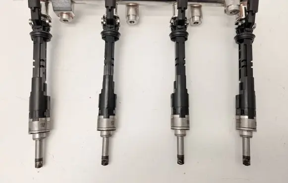 Renault Talisman Fuel main line pipe A2820701100 166005550R 175200298R