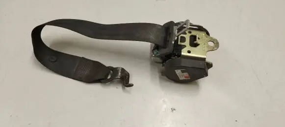Volvo XC90 Third row seat belt 39825733