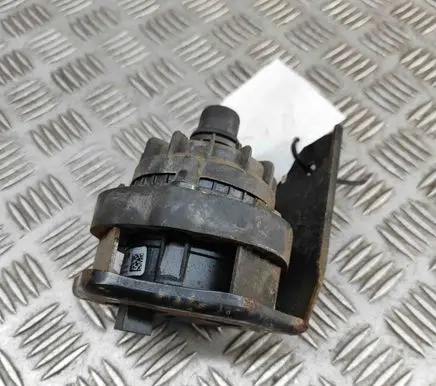 Jaguar F-Pace Electric auxiliary coolant/water pump M8E28501DB