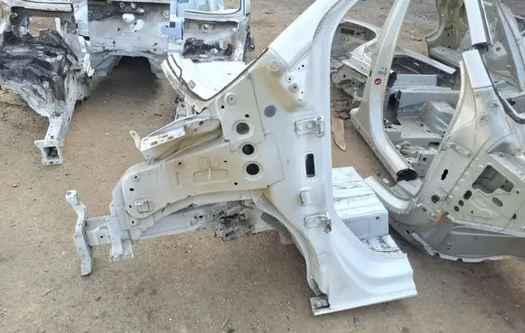 Peugeot Expert Front quarter panel 1613942880