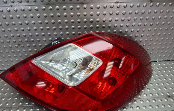 Opel Corsa D Rear/tail lights S27639068 13269051