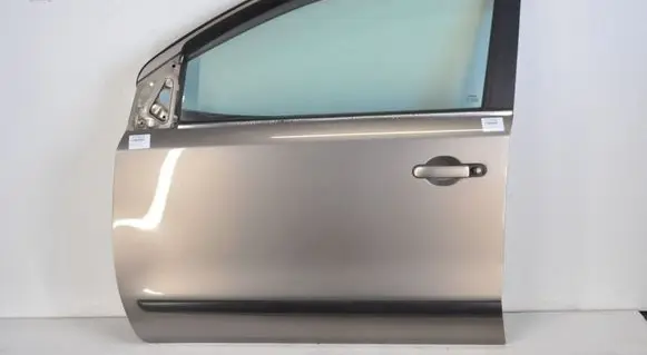 Nissan Note (E11) Front door 