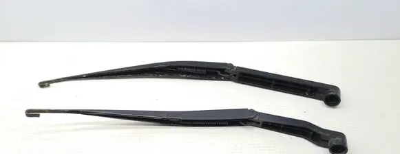 Subaru Outback Front wiper blade arm 16621 16611