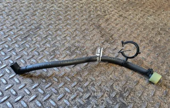 Jeep Grand Cherokee Breather/breather pipe/hose 04627482AD
