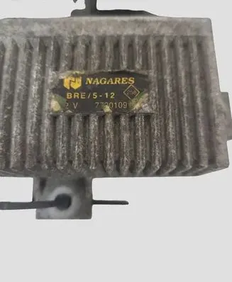 Renault Kangoo I Glow plug pre-heat relay 7700109860