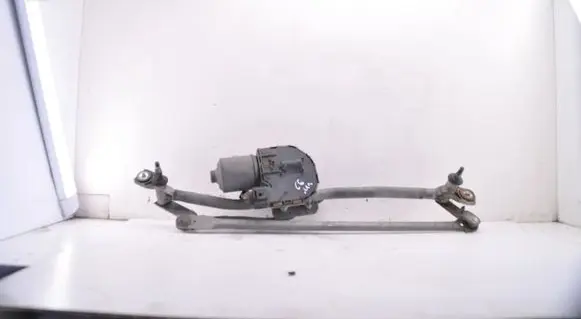Audi A6 S6 C6 4F Front wiper linkage and motor 4F1955119 4F1955023B