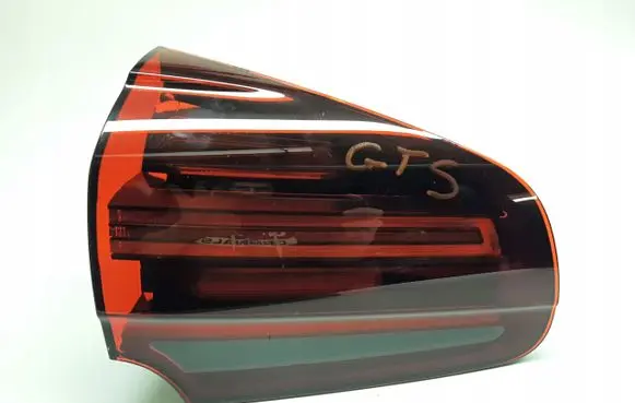 Porsche Cayenne (92A) Rear/tail lights 7P5945307P