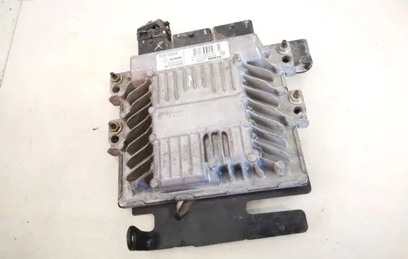Renault Scenic II - Grand scenic II Engine control unit/module 8200542288 s122326107a