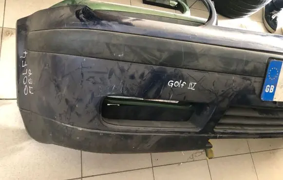 Volkswagen Golf IV Front bumper