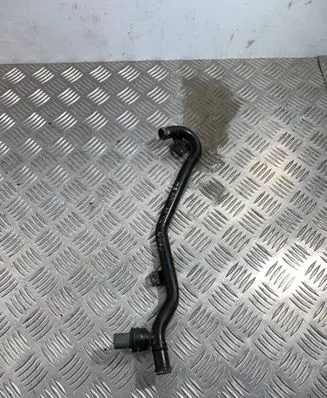 Engine coolant pipe/hose