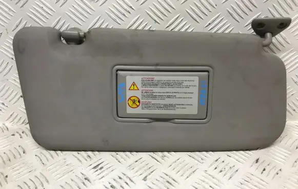 Nissan X-Trail T30 Sun visor 96421