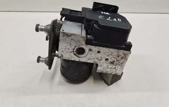 Mercedes-Benz E W210 ABS Pump 0265202436 A0034319012