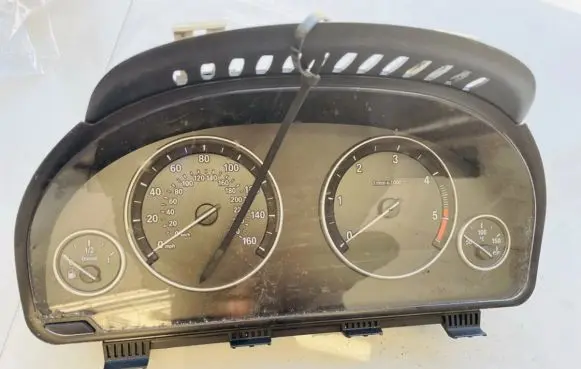 BMW 5 GT F07 Speedometer (instrument cluster) 924934701 9249347-01