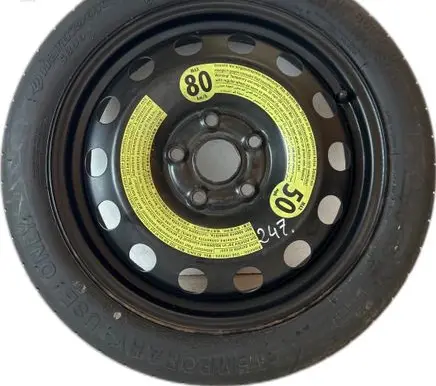 Seat Leon (1P) R12 spare wheel