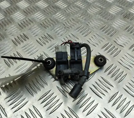 Mitsubishi L200 Turbo solenoid valve K5T81291