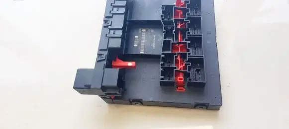 Volkswagen PASSAT B6 Comfort/convenience module 3C0937049H 28027754