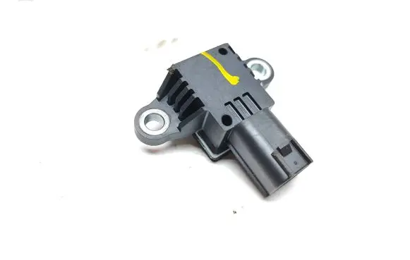 KIA Sorento Airbag deployment crash/impact sensor 95920B1050 624944200 04212016