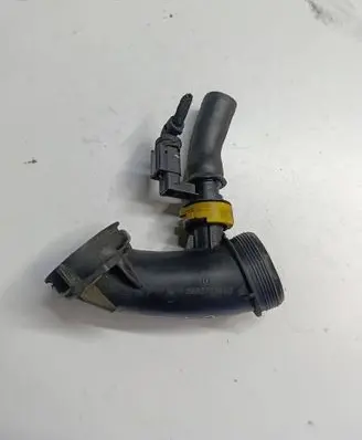 Citroen DS4 Intercooler hose/pipe 9683725080