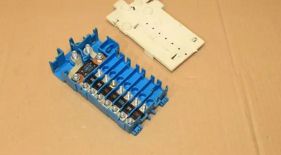 BMW X5 E53 Fuse module 6924976