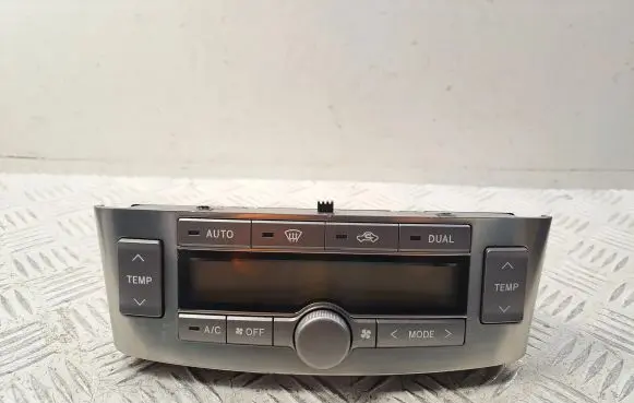 Toyota Avensis T250 Climate control unit 5590005270 5590205050H