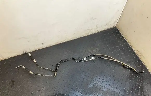 BMW 5 E60 E61 Active stabilizer tube/hose 6764611 6764609