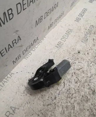 Mercedes-Benz GLS X166 Seat adjustment motor 826649994