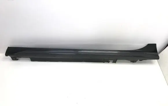 BMW 2 F44 Foot area side trim 8075465