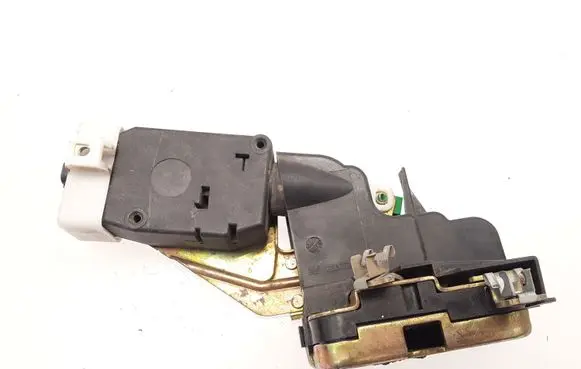 Mitsubishi Space Star Front door lock